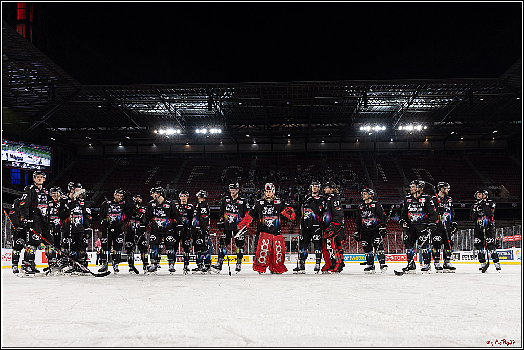 PENNY DEL;  Koelner Haie - Augsburger Panther; Koeln, 08.01.2023